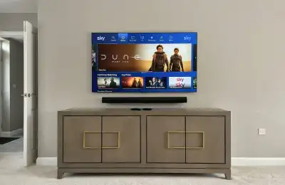 TV Wall Mount in Halstead