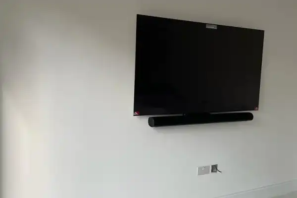 TV Wall Mounting in Shenfield CM15 — image 5