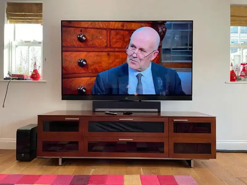 TV Wall Mounting by Advanced Aerials — reviewed by Balvinder
