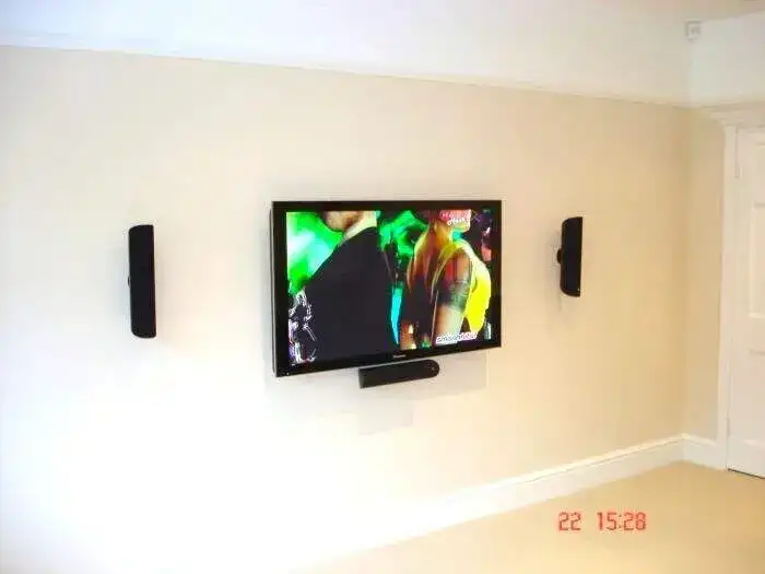 Pioneer 508XD HDTV — Loughton — image 4