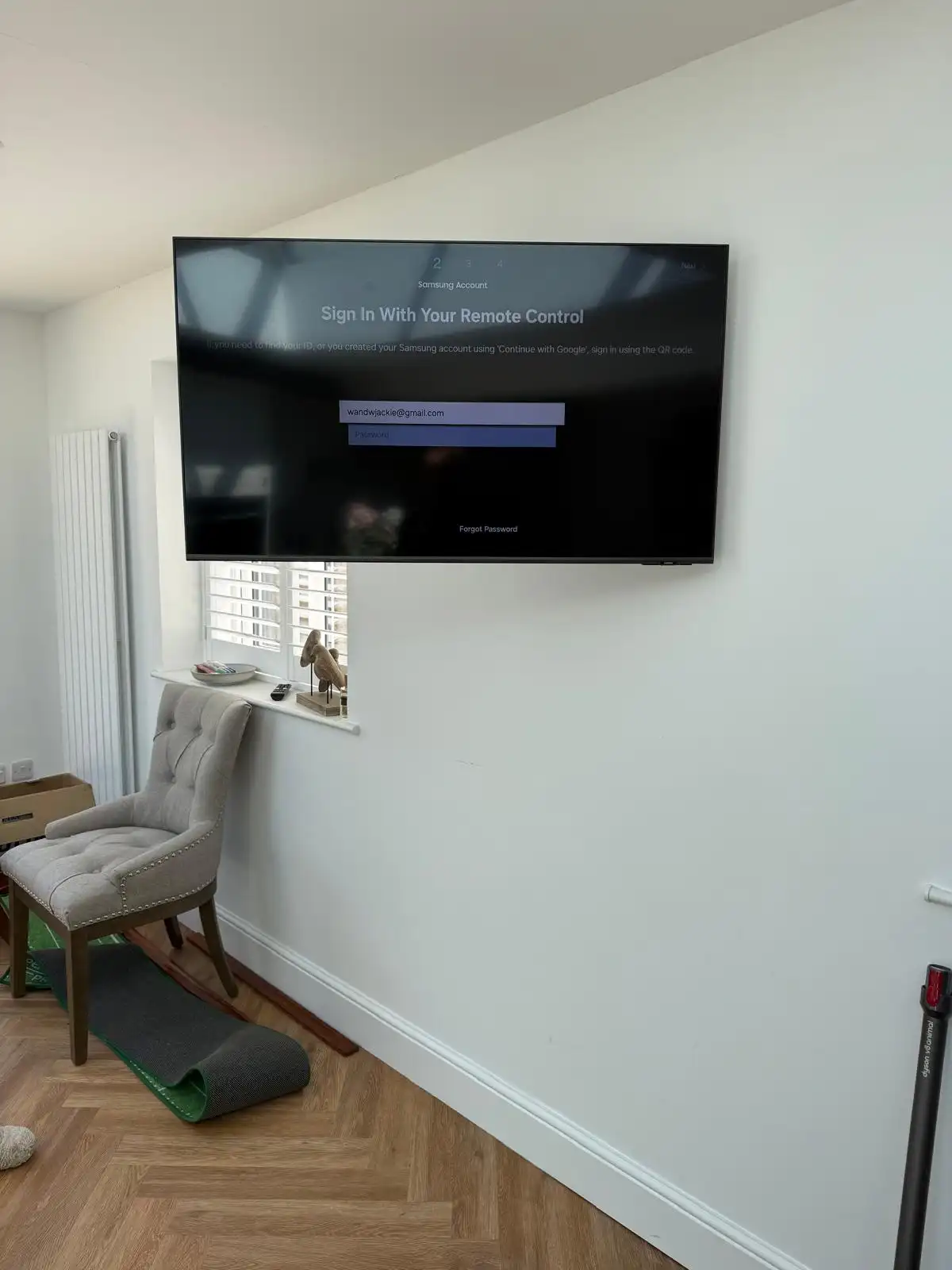 Samsung TV on Sanus Bracket — Maldon — image 3