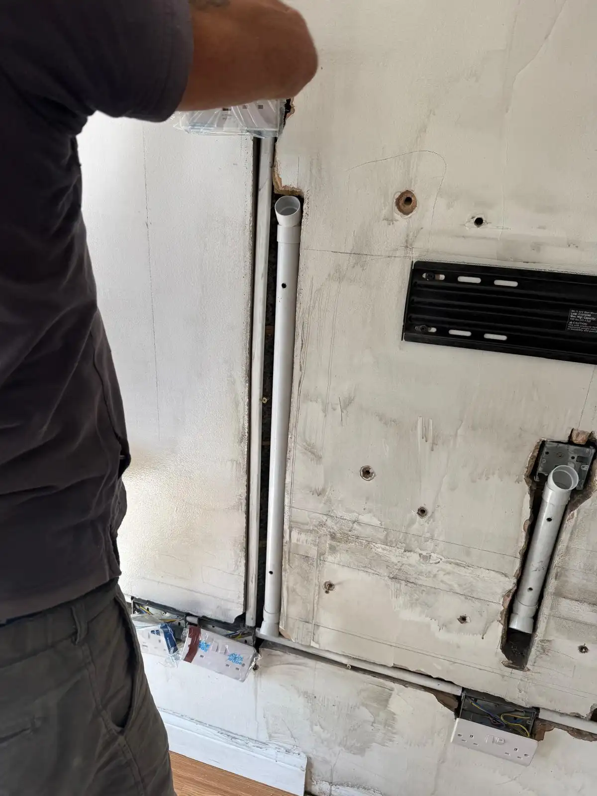 TV, Soundbar &amp; Electric Fire — Colchester — image 11