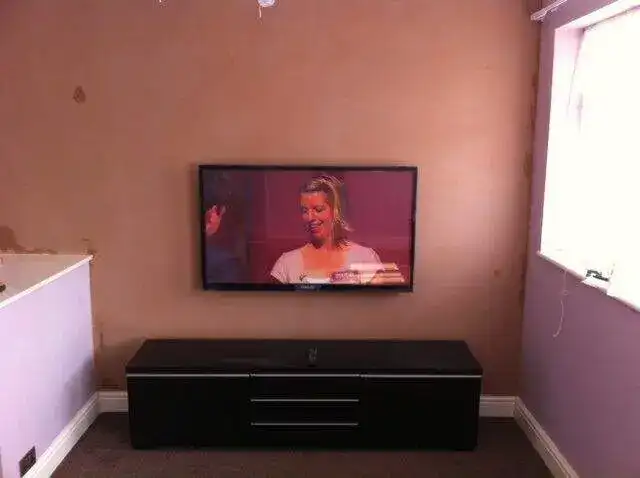 Bracket fitting with hidden wiring — example 24